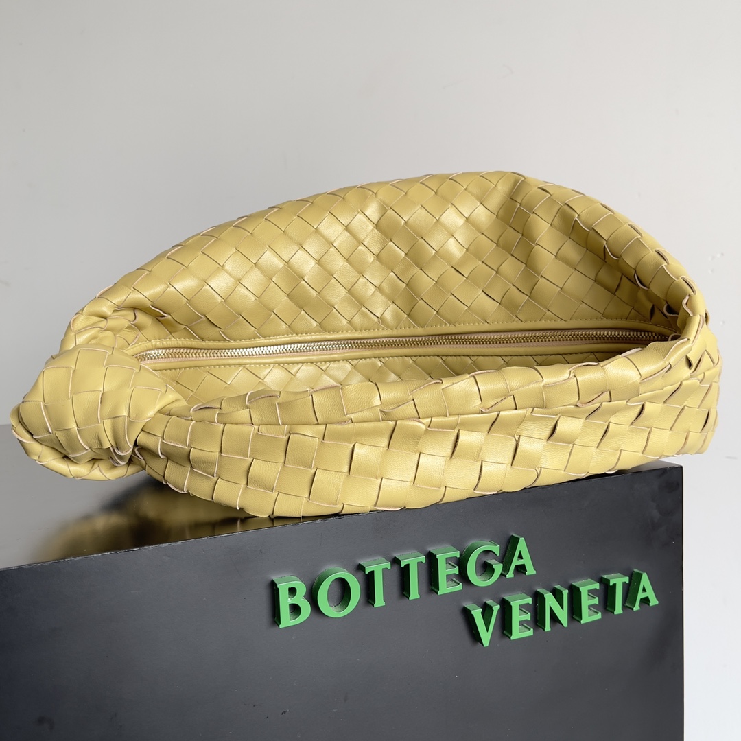 Bottega Veneta Hobo Bags